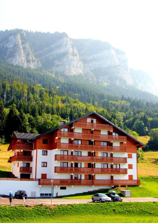 Appartement Confortable A Thollon-Les-Memises Avec Vue Thollon-les-Memises Exterior foto