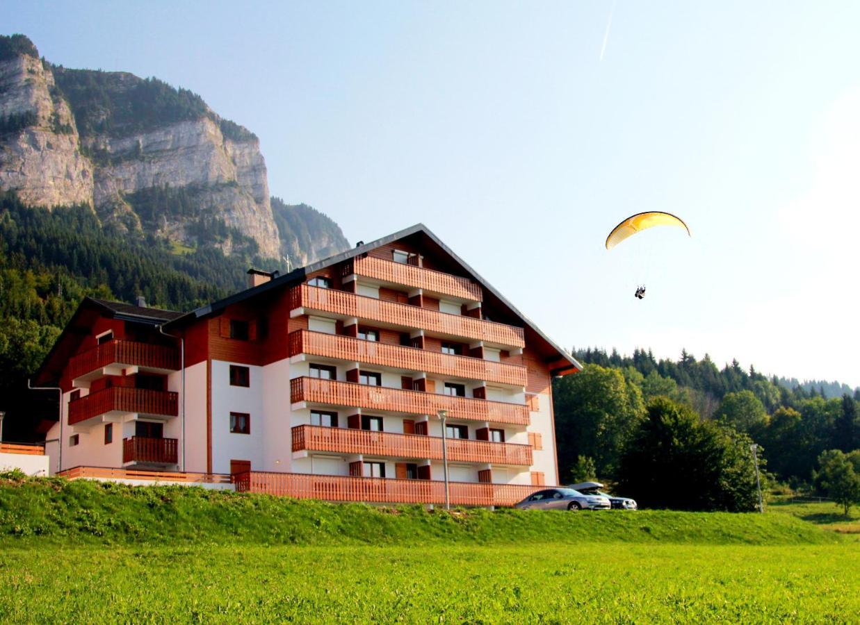 Appartement Confortable A Thollon-Les-Memises Avec Vue Thollon-les-Memises Exterior foto
